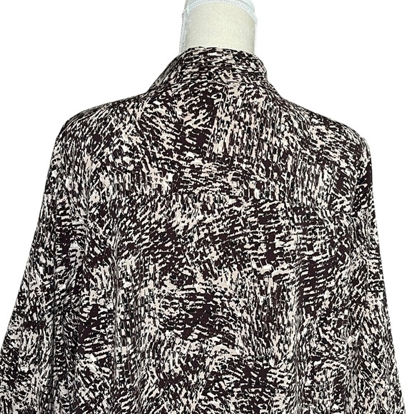 Catherines Women’s Brown Tan Printed Half Zip Blouse Top Plus Size 1X 18/20W - Picture 5 of 7
